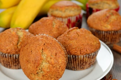 Easy banana muffins for kids